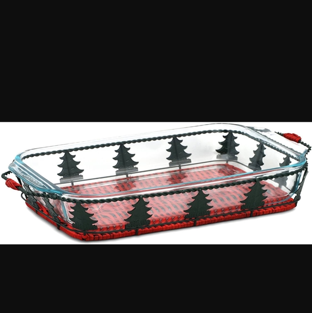 Pyrex 3 Quart Oblong Baking Dish, with Wicker & Metal Evergreen Tree Basket